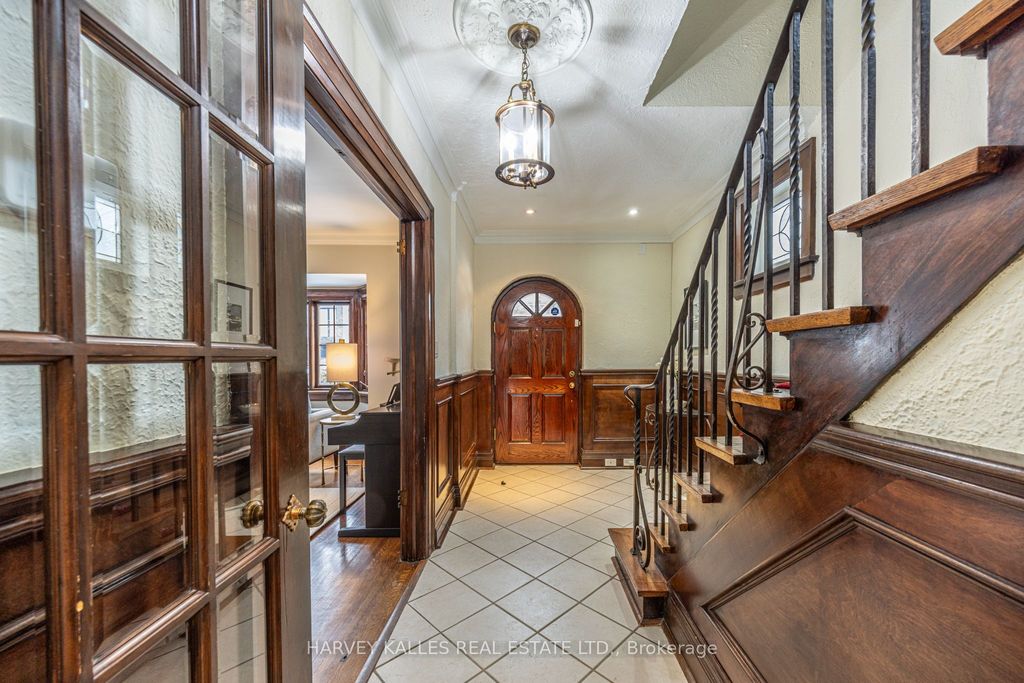 Photo of 34 Tarlton Road, Toronto, ON M5P 2M4 (MLS # C12909662)