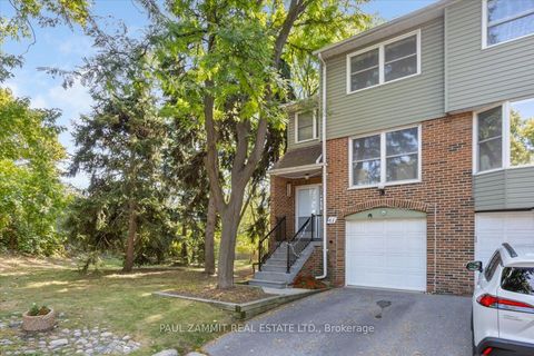 61 Nottinghill Road Markham ON L3T 4Y3