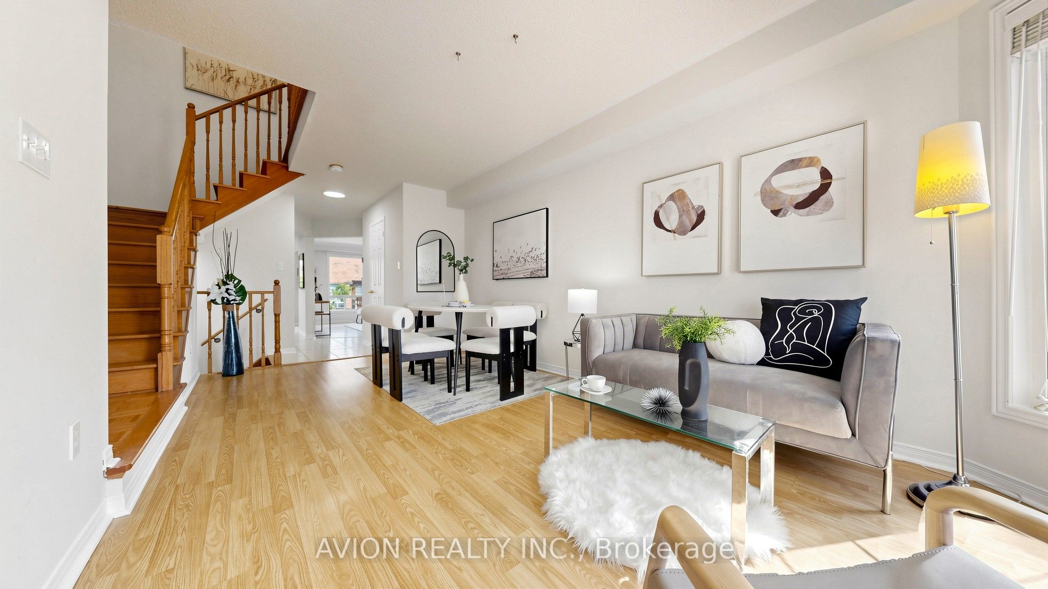 12 Rideau Drive