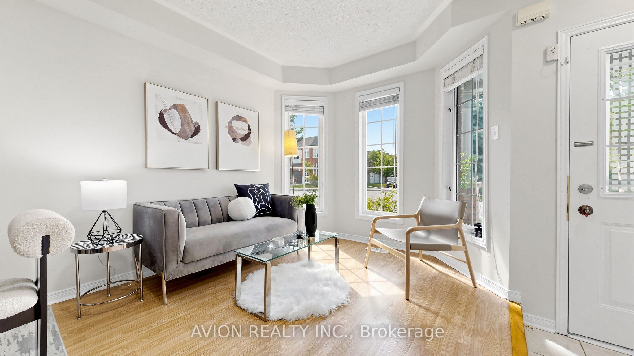 12 Rideau Drive