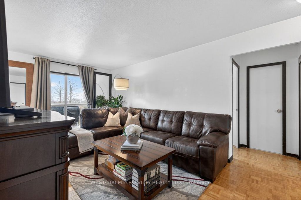 Photo of 1275 Silver Spear Road #401, Mississauga, ON L4Y 2W7 (MLS # W12853372)