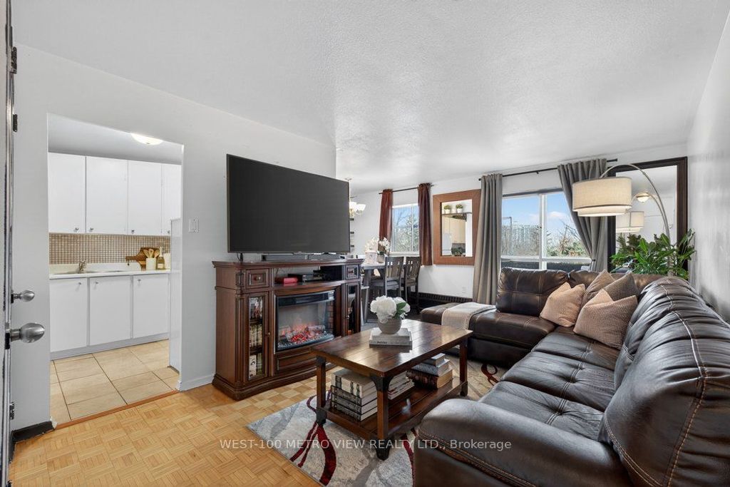 Photo of 1275 Silver Spear Road #401, Mississauga, ON L4Y 2W7 (MLS # W12853372)