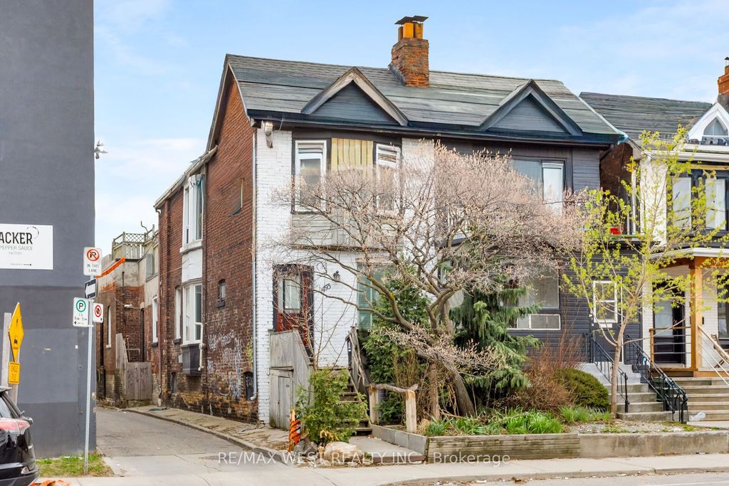 Photo of 1493 Dupont Street, Toronto, ON M6P 3S2 (MLS # W13079702)