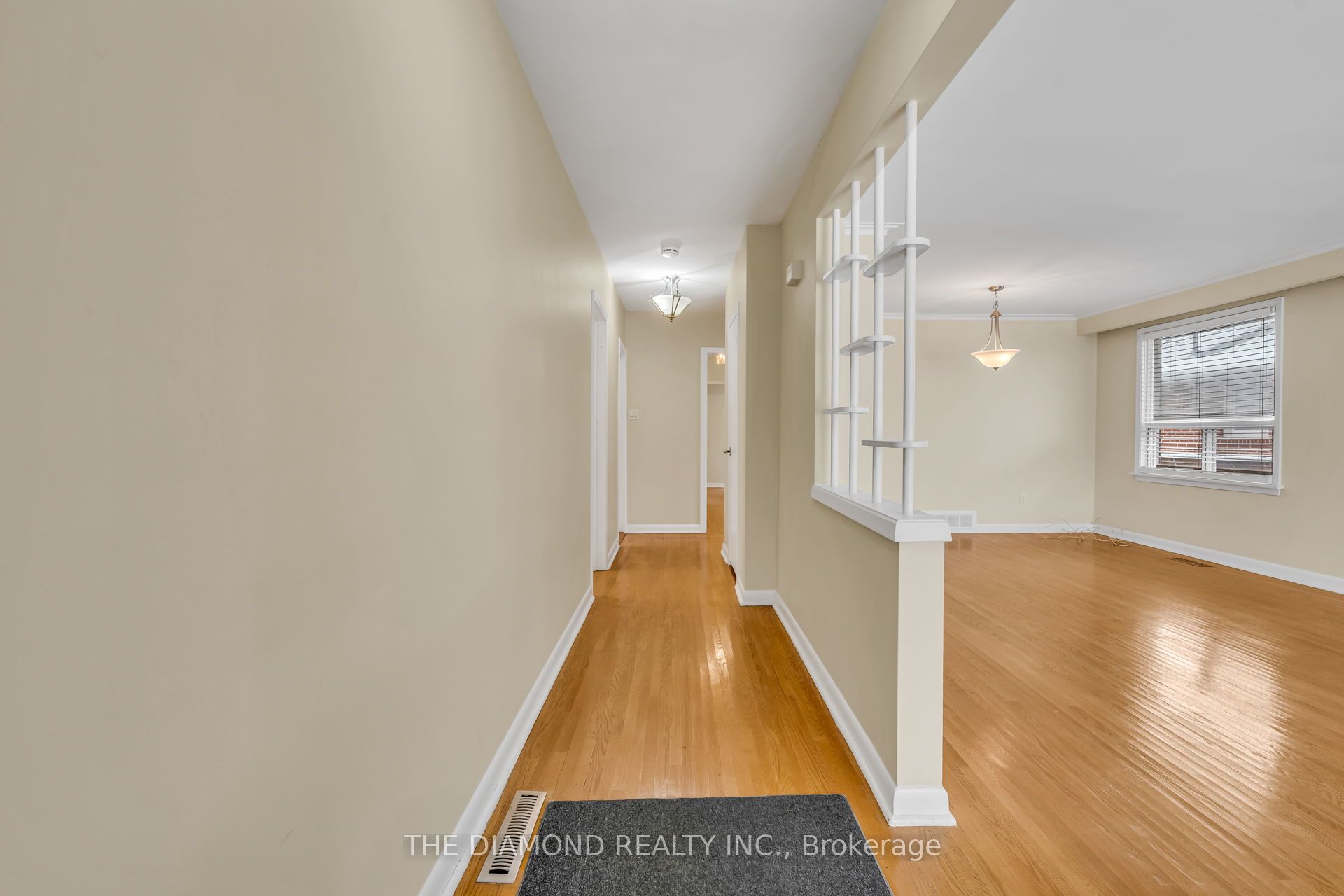 100 Summitcrest Drive