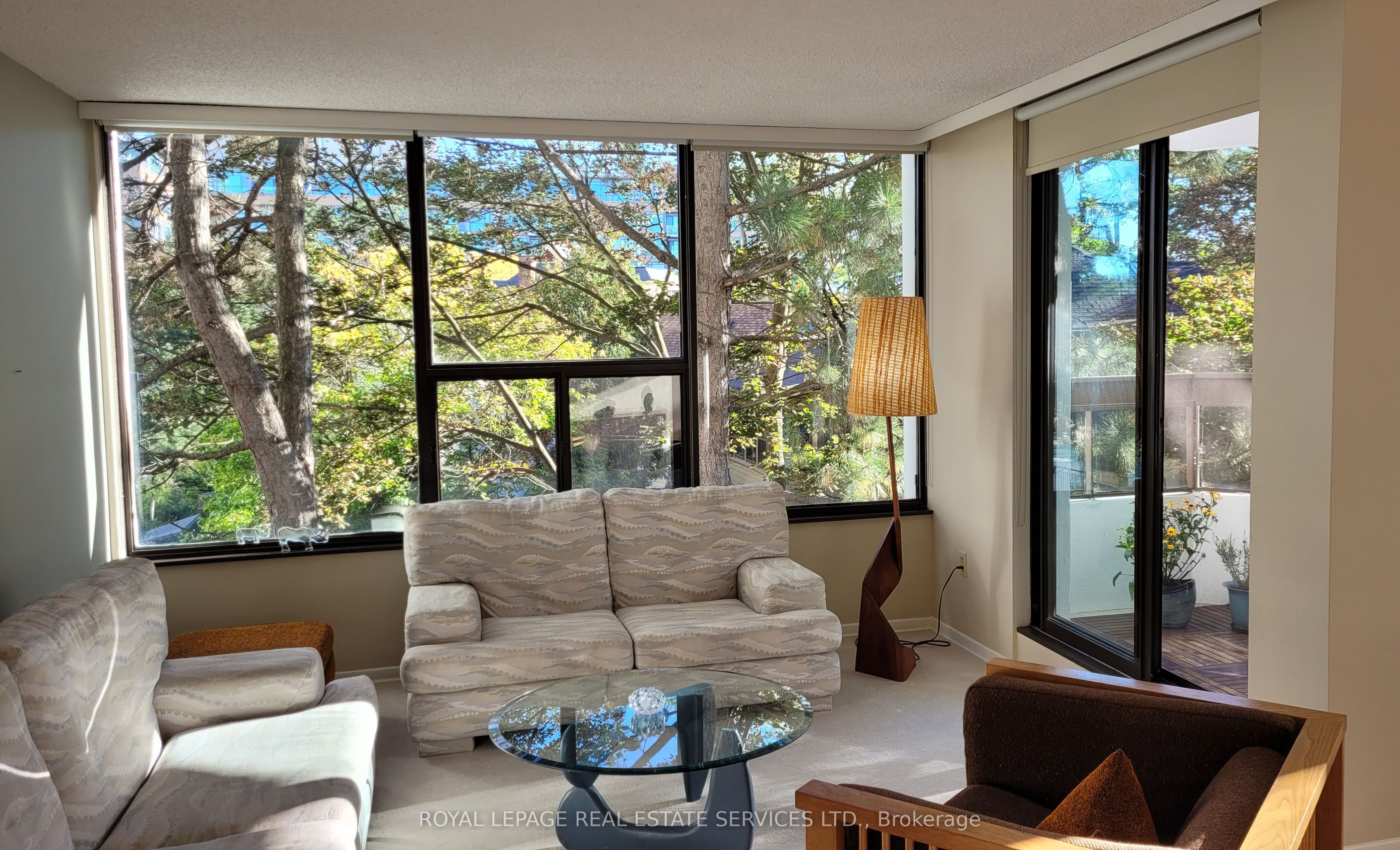 80 Quebec Avenue 202