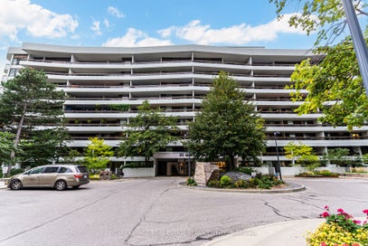 80 Quebec Avenue 202 Toronto ON M6P 4B7