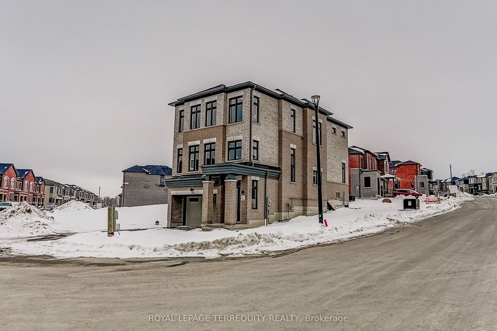 Photo of 2964 Starlight Drive, Pickering, ON L1X 0R8 (MLS # E12813872)