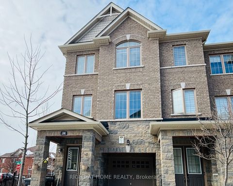 34 Faye Street Brampton ON L6P 4M9