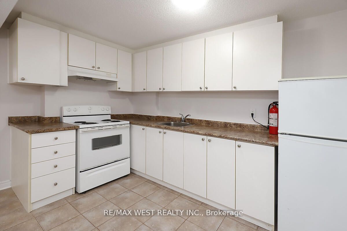 5453 Festival Drive Bsmt