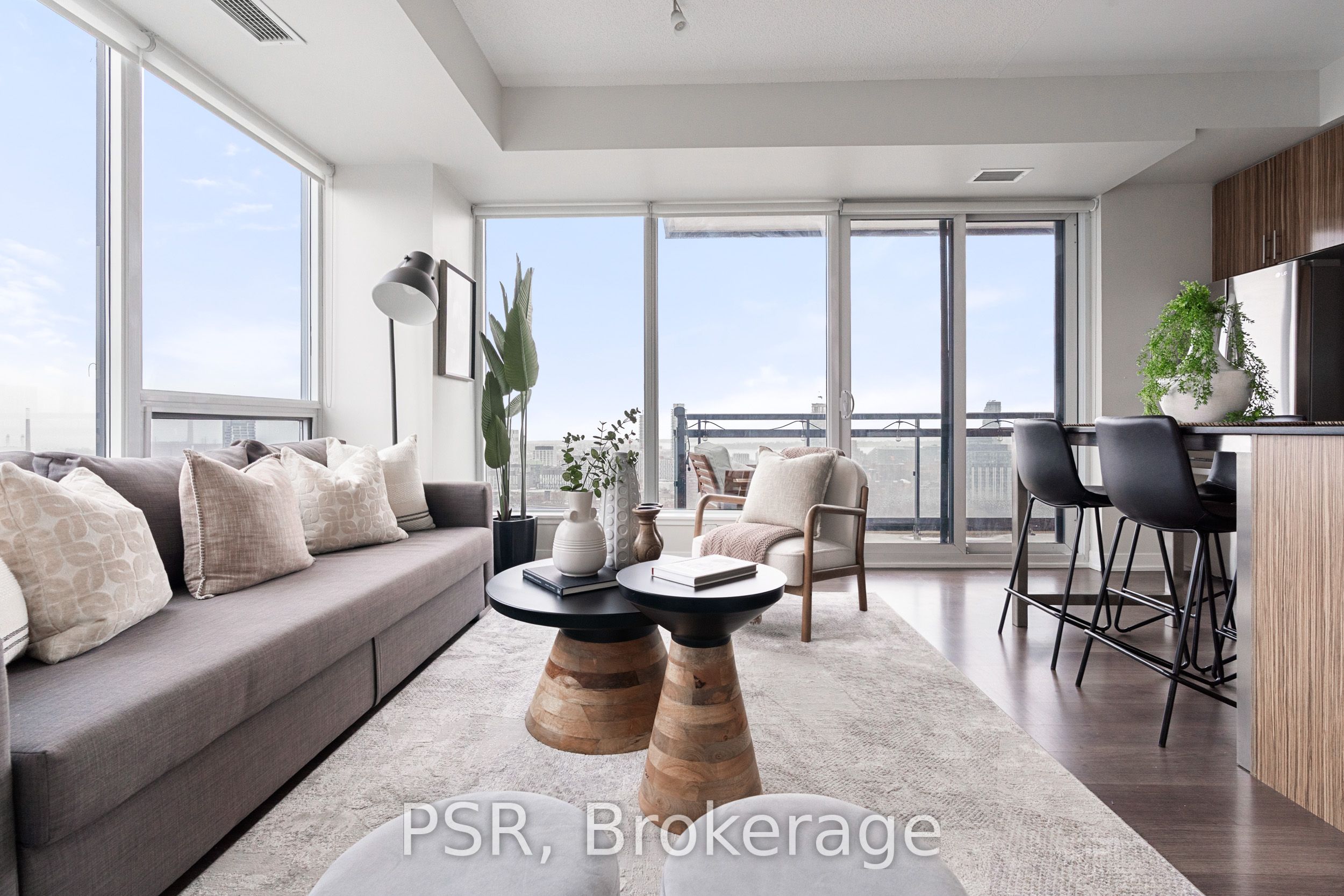 225 Sackville Street 2503