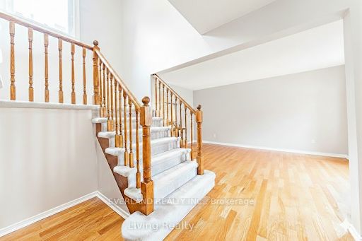 212 Austin Drive Upper