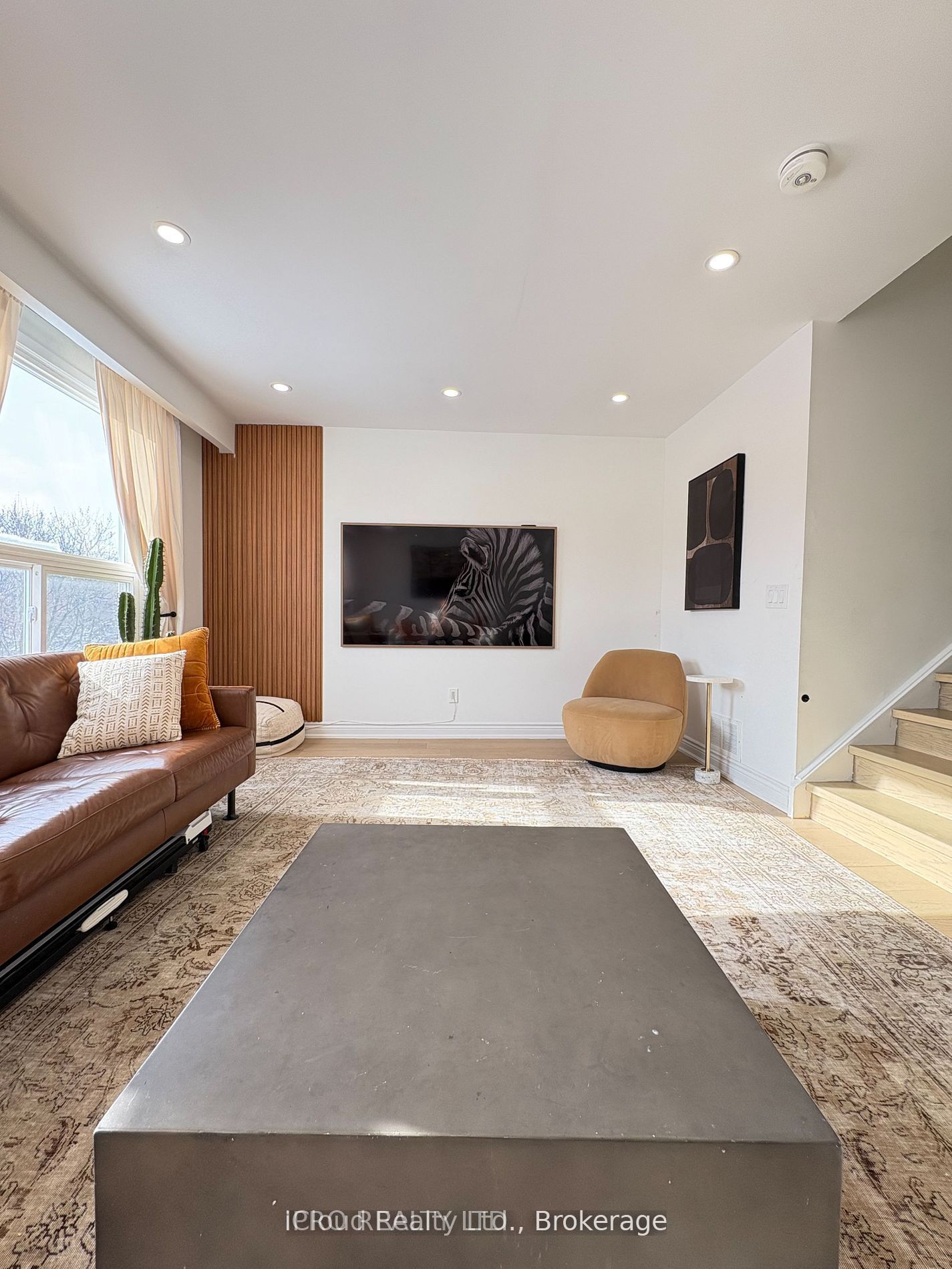 852 Thistle Down Court