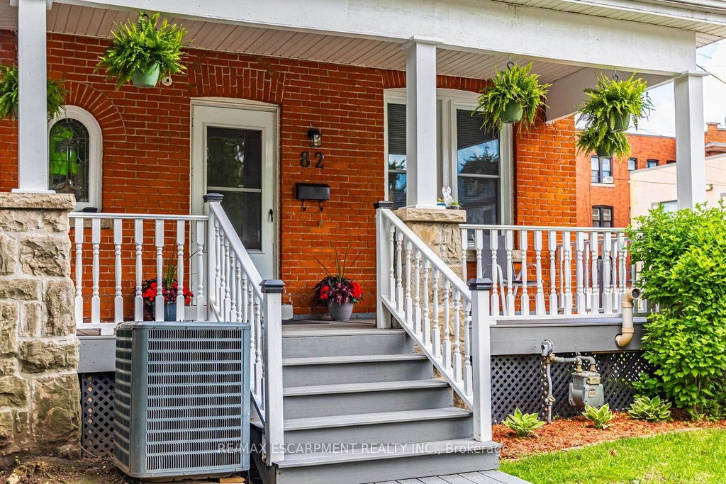 Photo of 82 Burris Street, Hamilton, ON L8M 2J5 (MLS # X13440302)