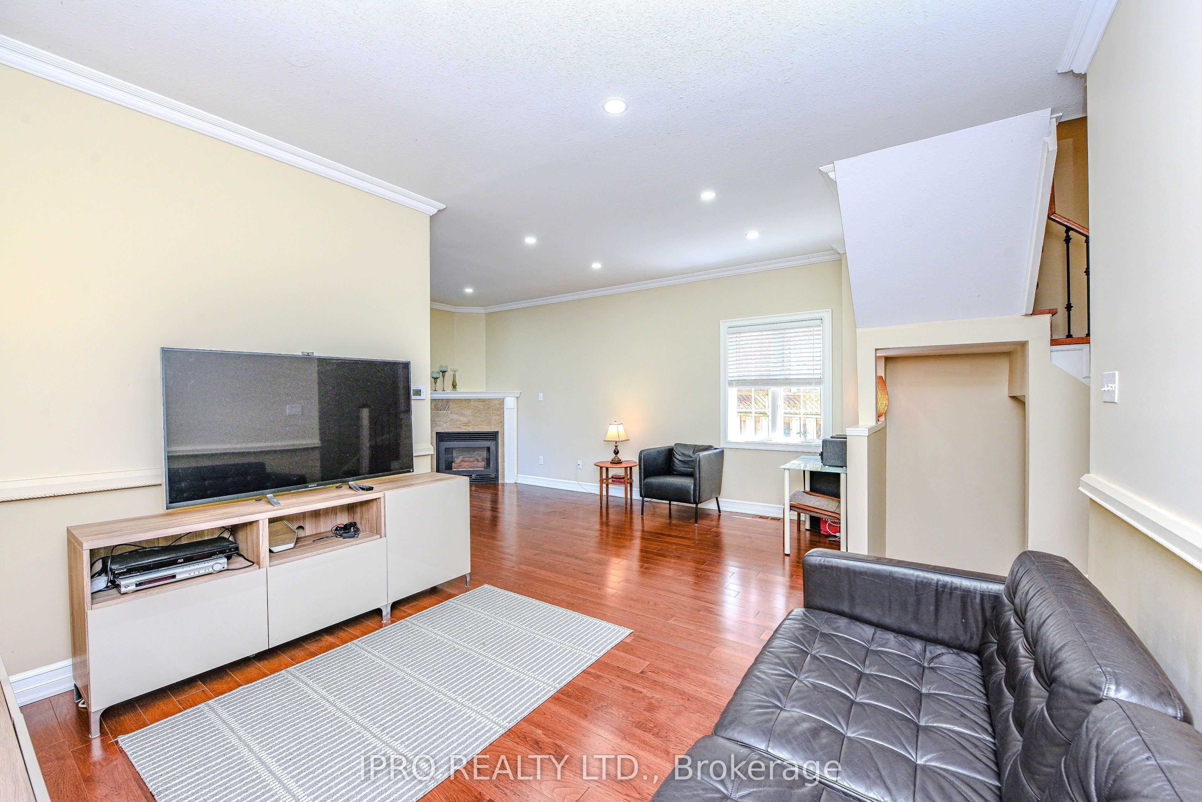 2377 Dalebrook Drive