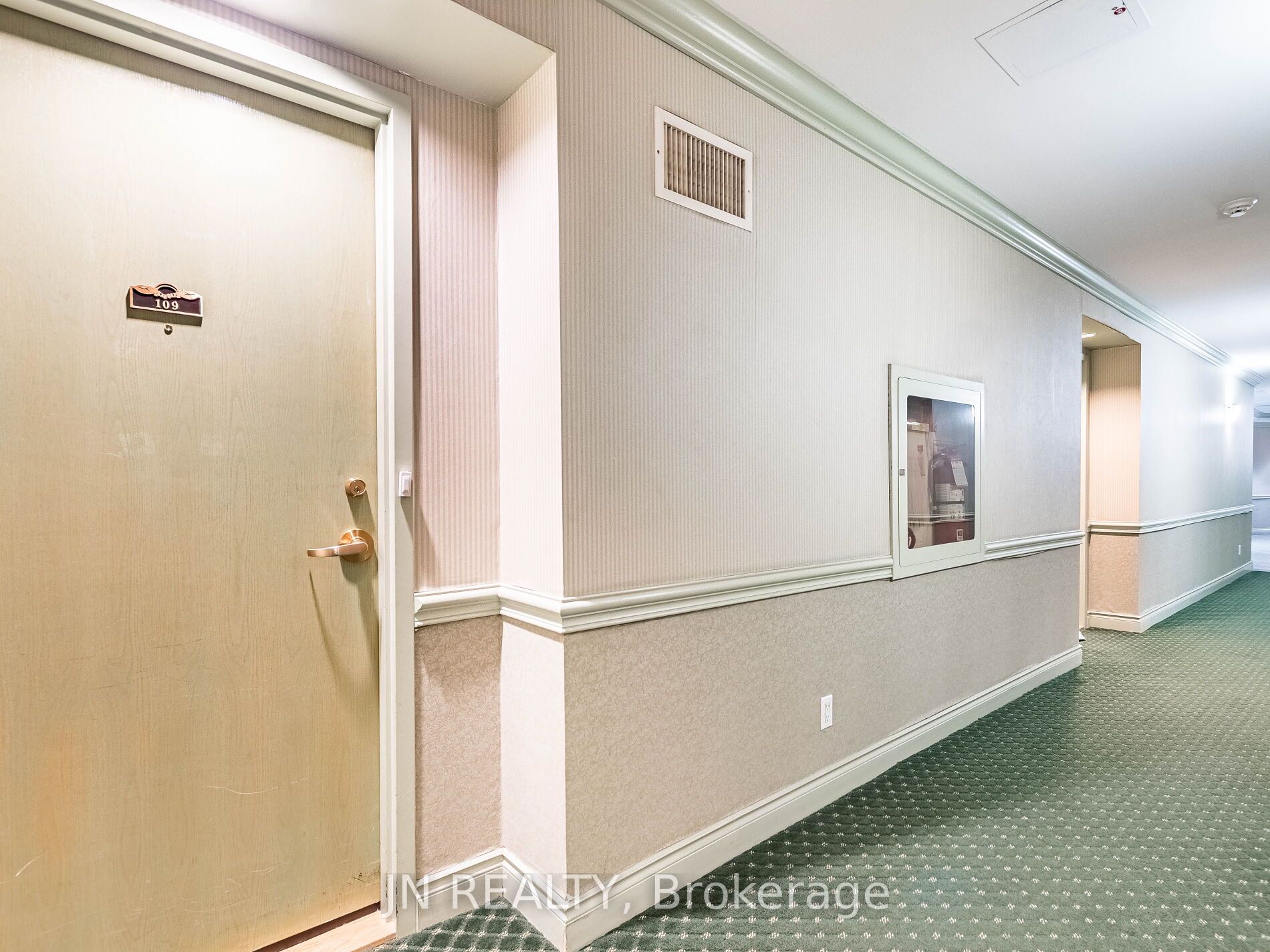 10 Dayspring Circle 109