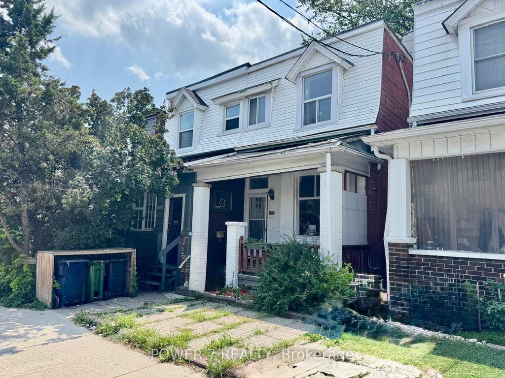 Photo of 810 Ossington Avenue, Toronto, ON M6G 3V1 (MLS # W13647362)