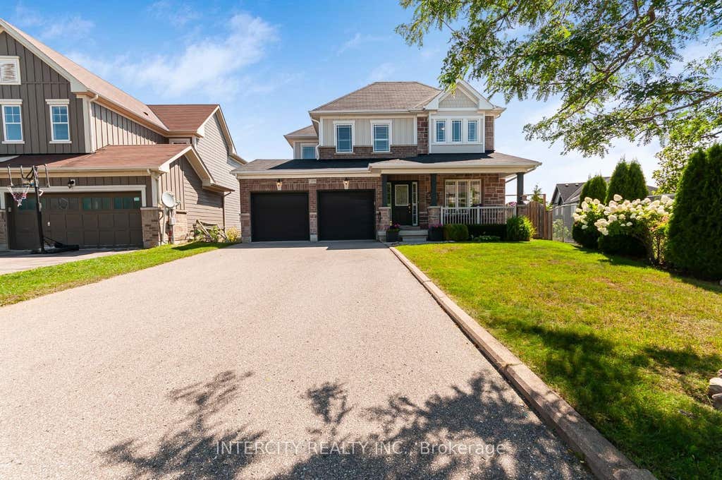 Photo of 1359 Dallman Street, Innisfil, ON L0L 1W0 (MLS # N13706644)