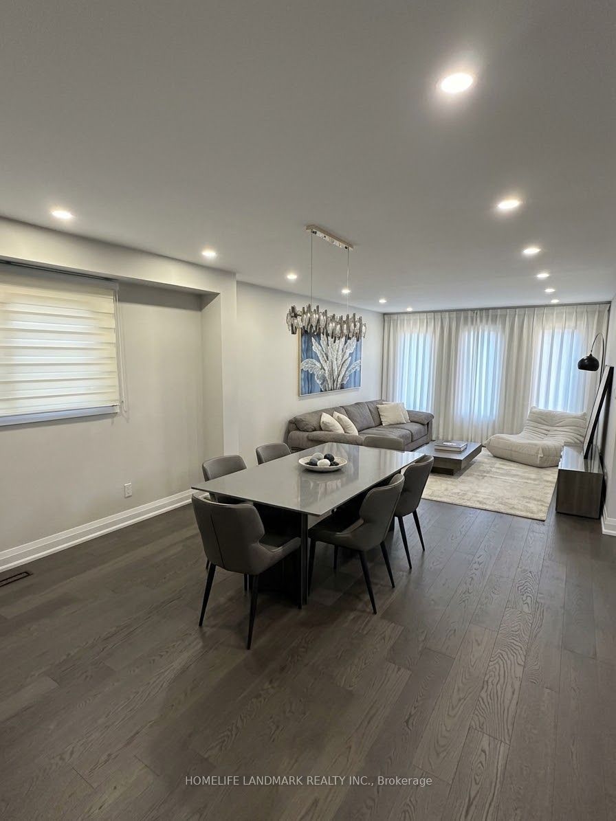 Photo of 11 Ravenhill Crescent, Markham, ON L3S 2V6 (MLS # N13842010)