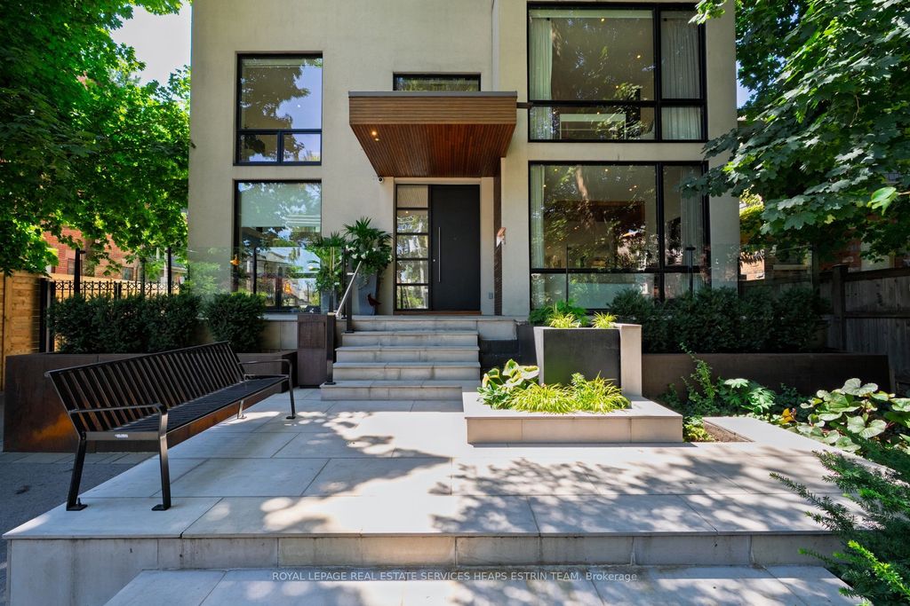 Photo of 210 Poplar Plains Road, Toronto, ON M4V 2N4 (MLS # C12419080)