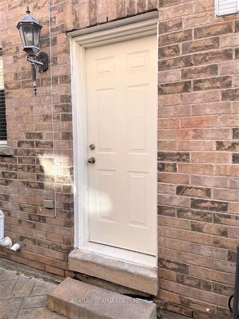 171 Freemont Street Main