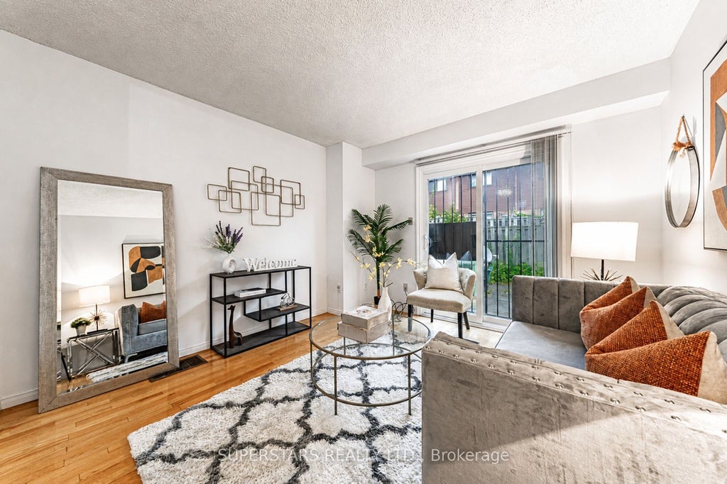 Photo of 275 Broadview Avenue #10, Toronto, ON M4M 3H5 (MLS # E13743782)