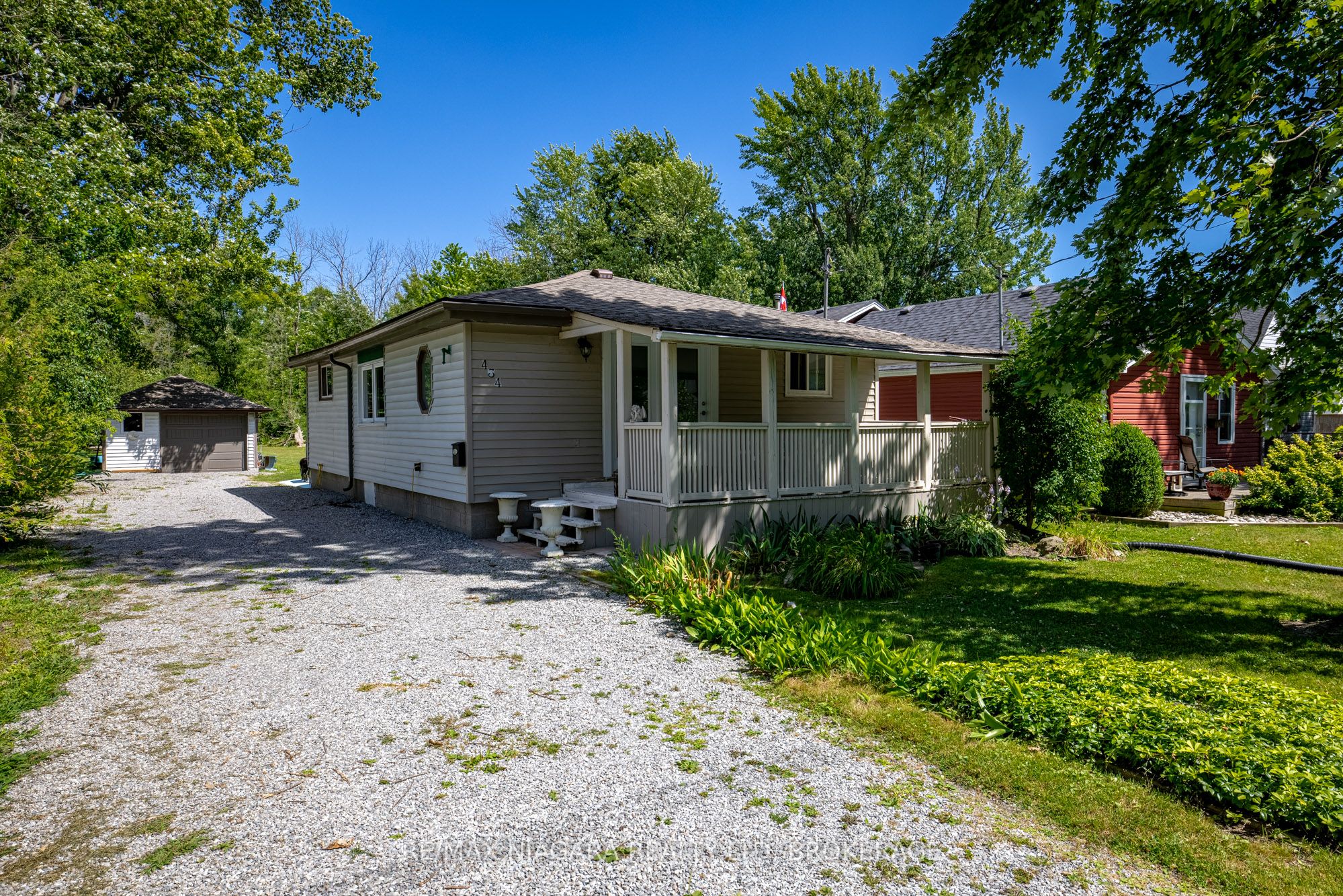 434 Crescent Road