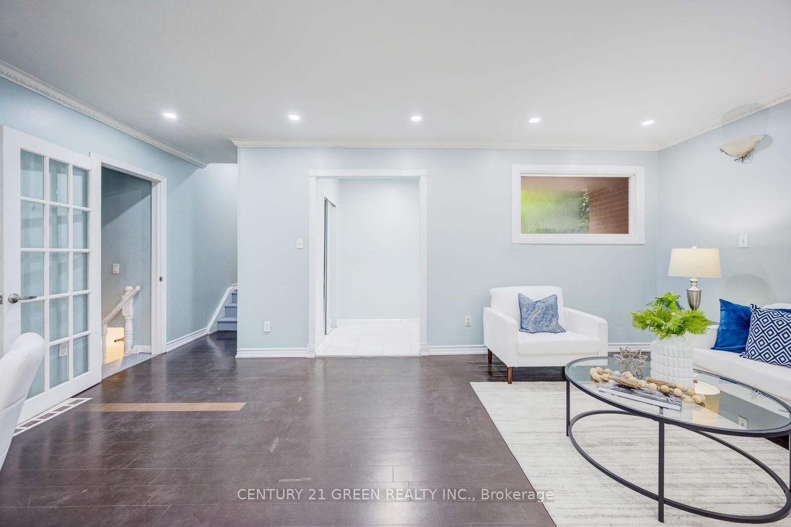11 Burgby Avenue