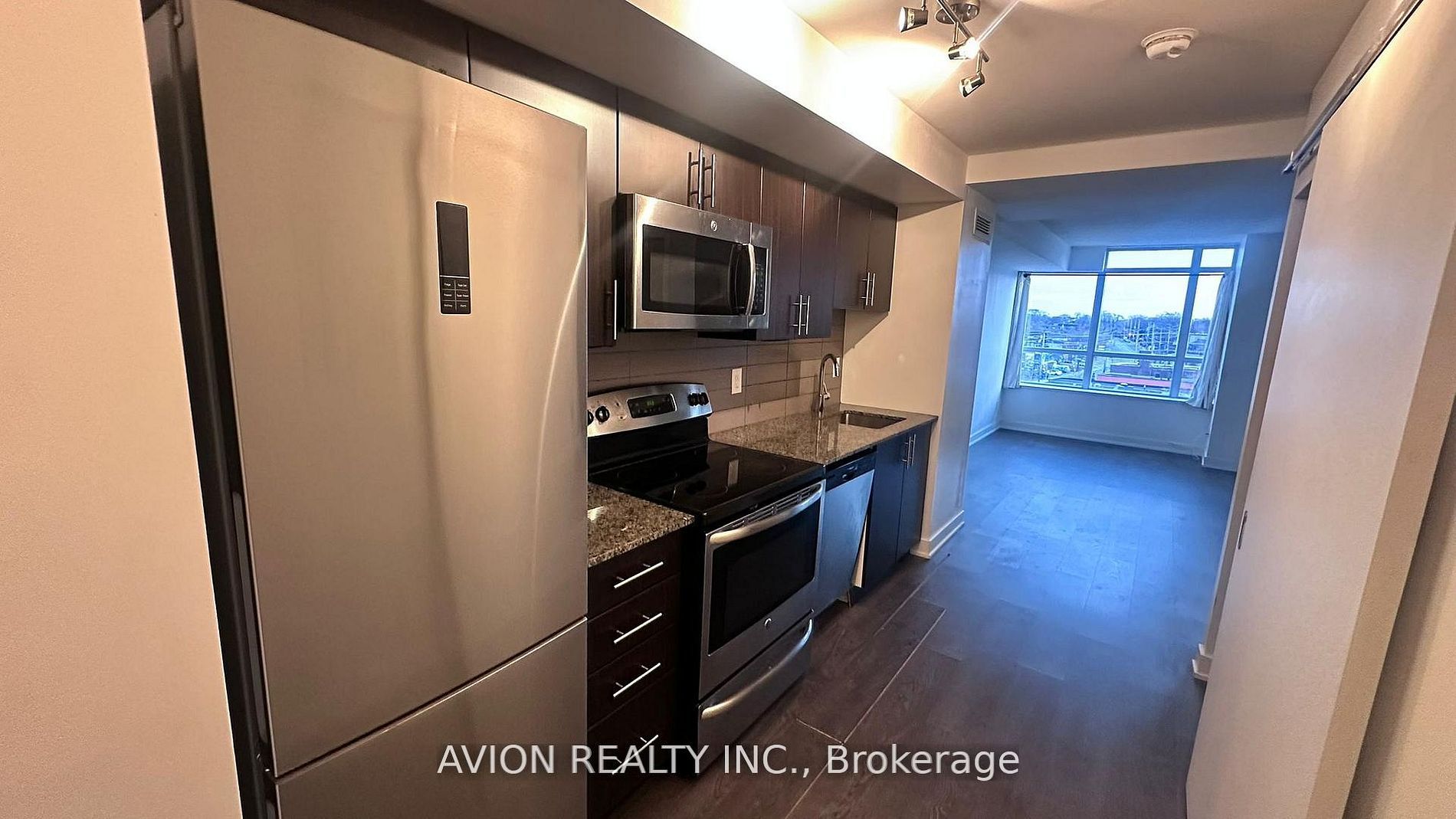 11 Superior Avenue 611