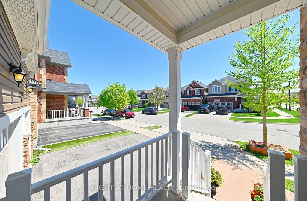 Photo of 292 Falling Green Crescent, Kitchener, ON N2R 0E9 (MLS # X12937886)