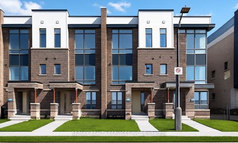 3051 Meadowridge Drive Oakville ON L6H 7Z4