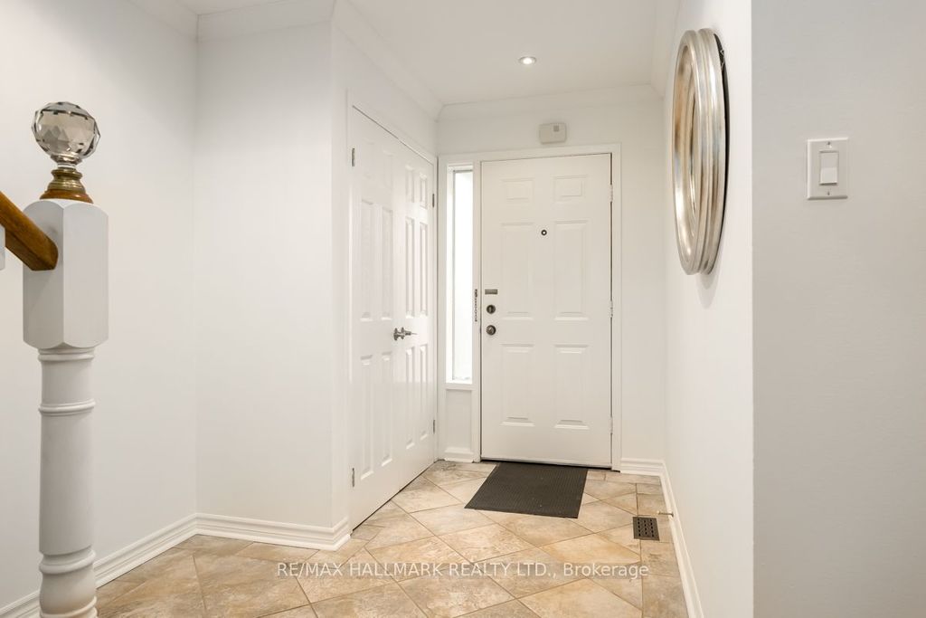 Photo of 48 Crimson Millway N/A #136, Toronto, ON M2L 1T6 (MLS # C12534260)