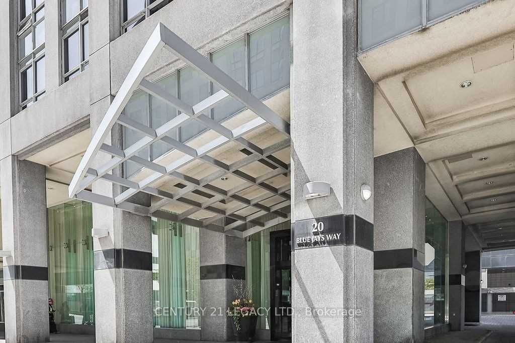 Photo of 20 Blue Jays Way #902, Toronto, ON M5V 3W6 (MLS # C12893438)