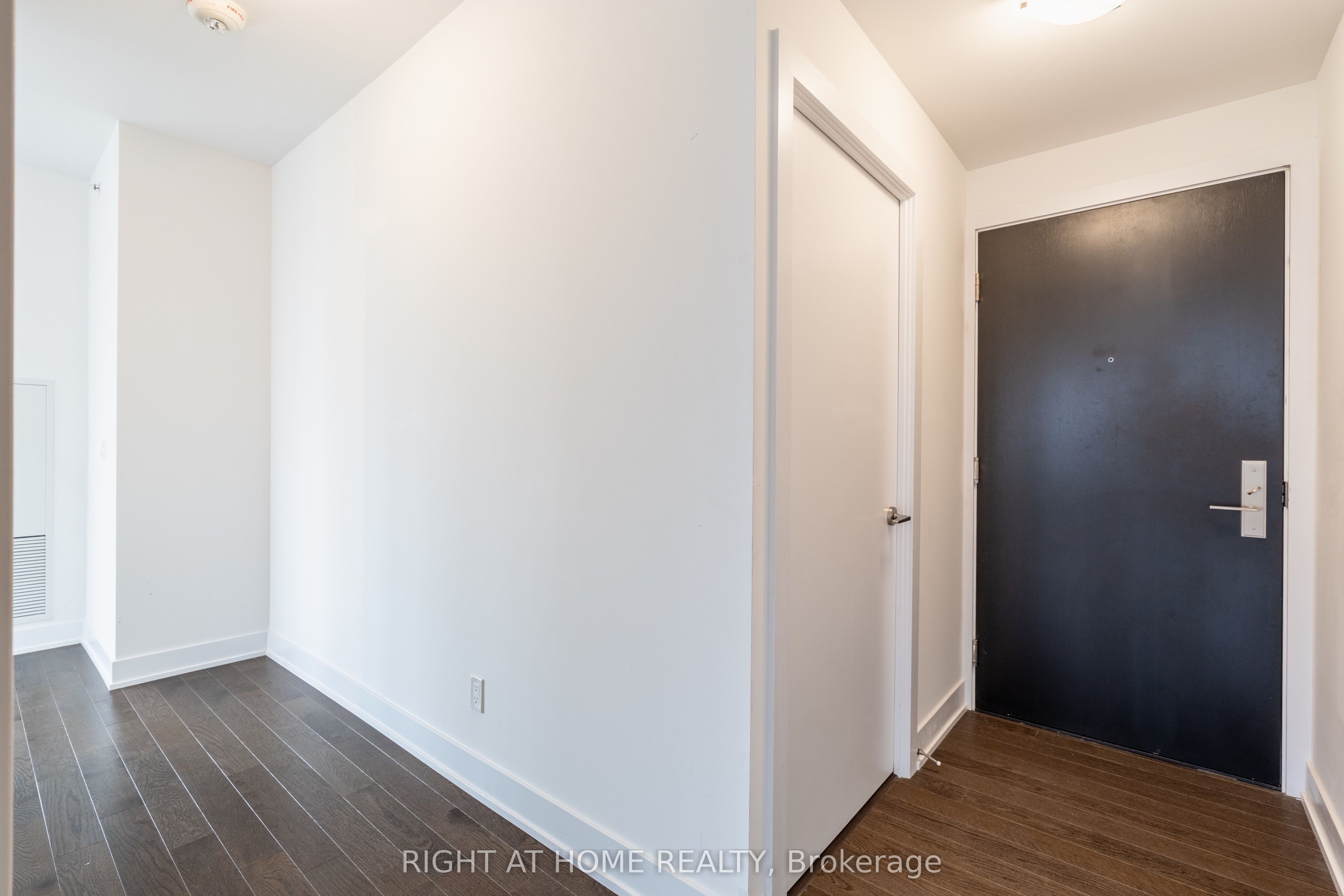 181 Bedford Road 1307