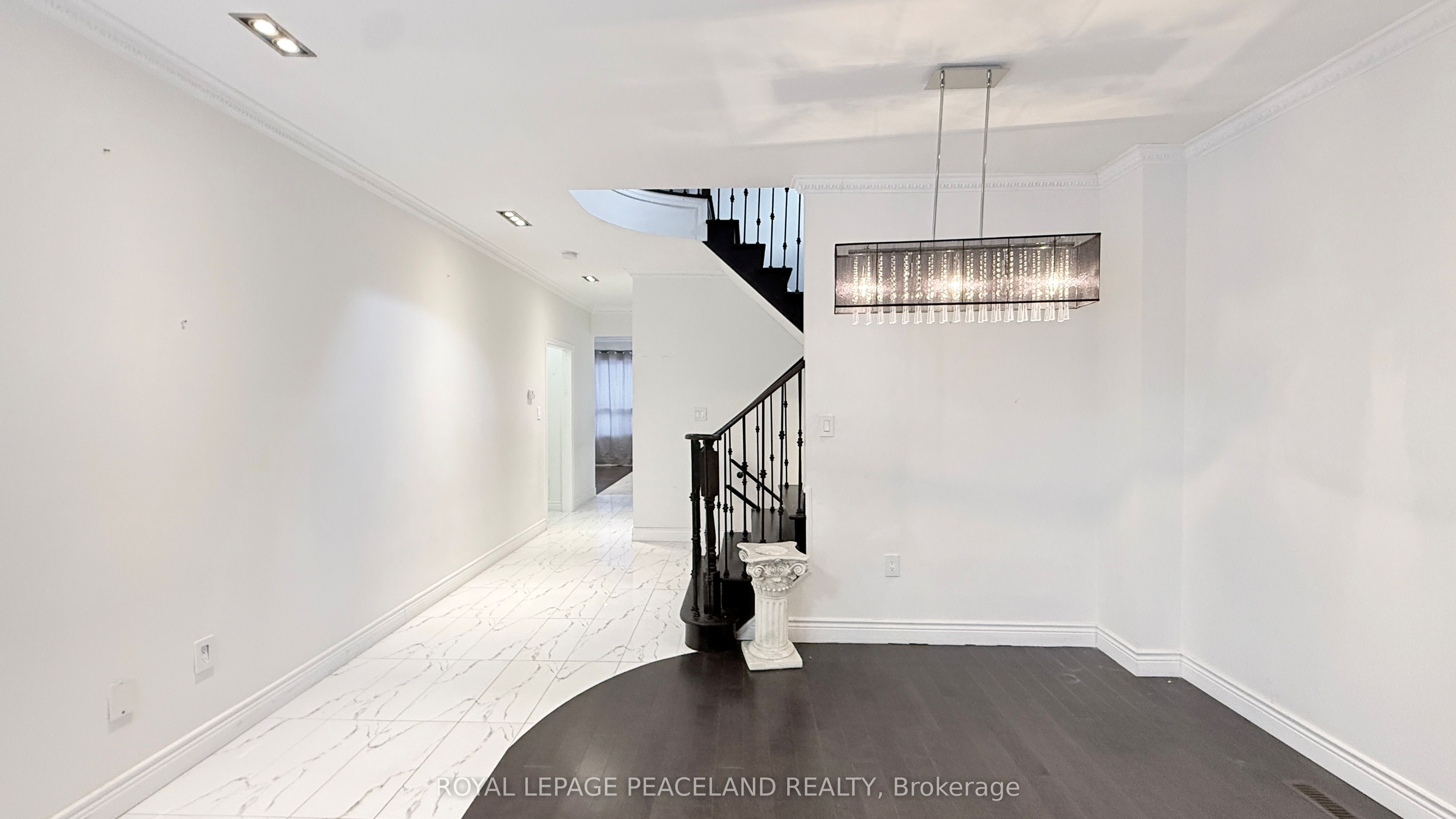 110 Annina Crescent