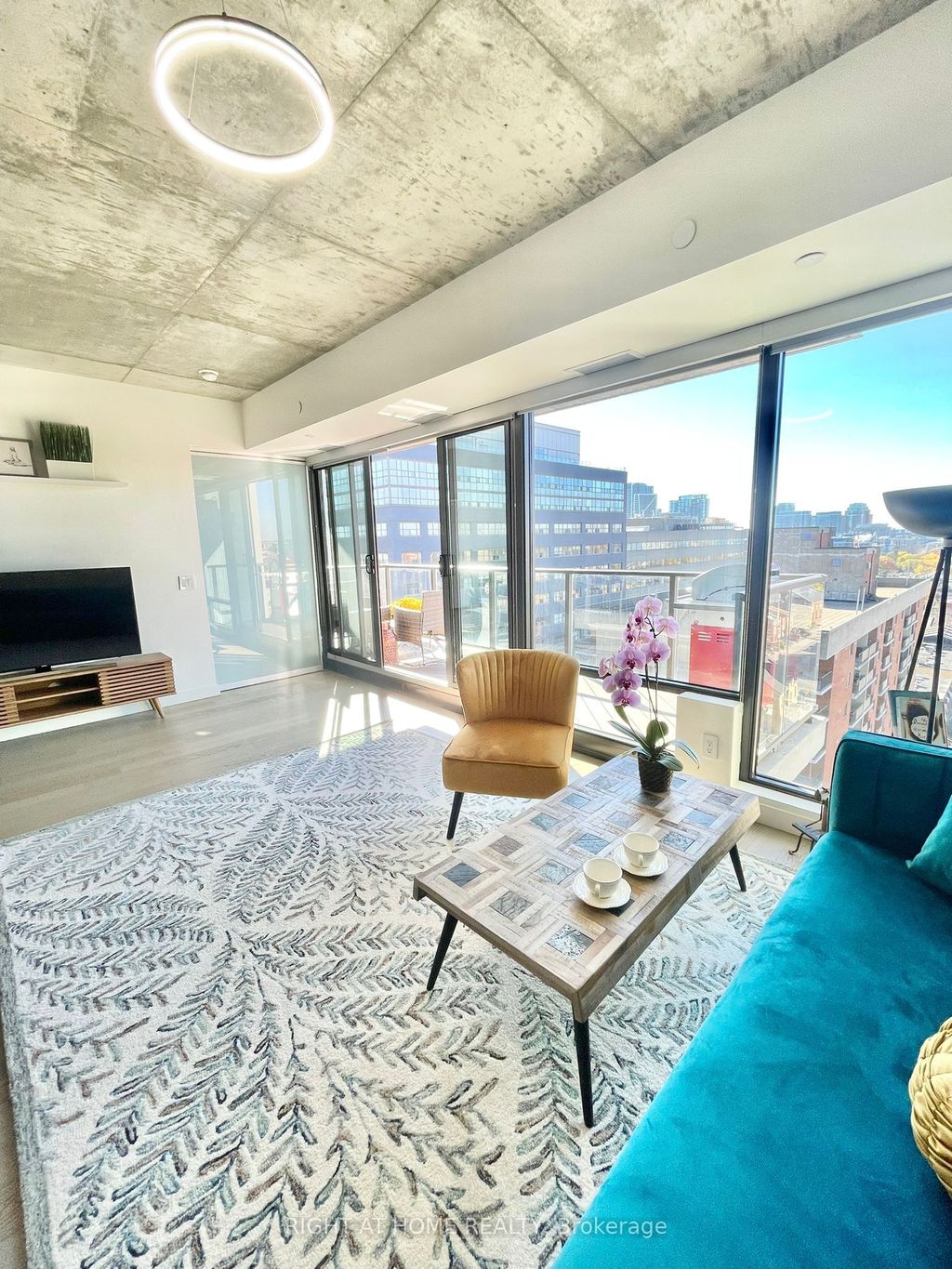 Photo of 111 Bathurst Street #1205, Toronto, ON M5V 2R1 (MLS # C12402945)