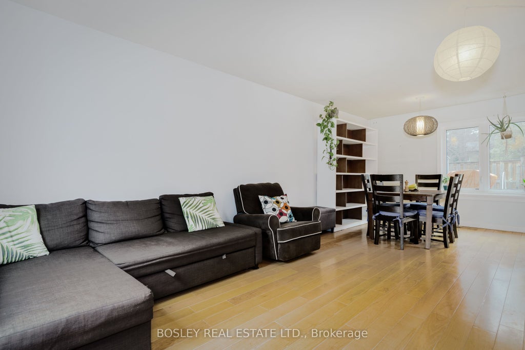 Photo of 2 Cottonwood Drive, Toronto, ON M3C 2B4 (MLS # C13839150)