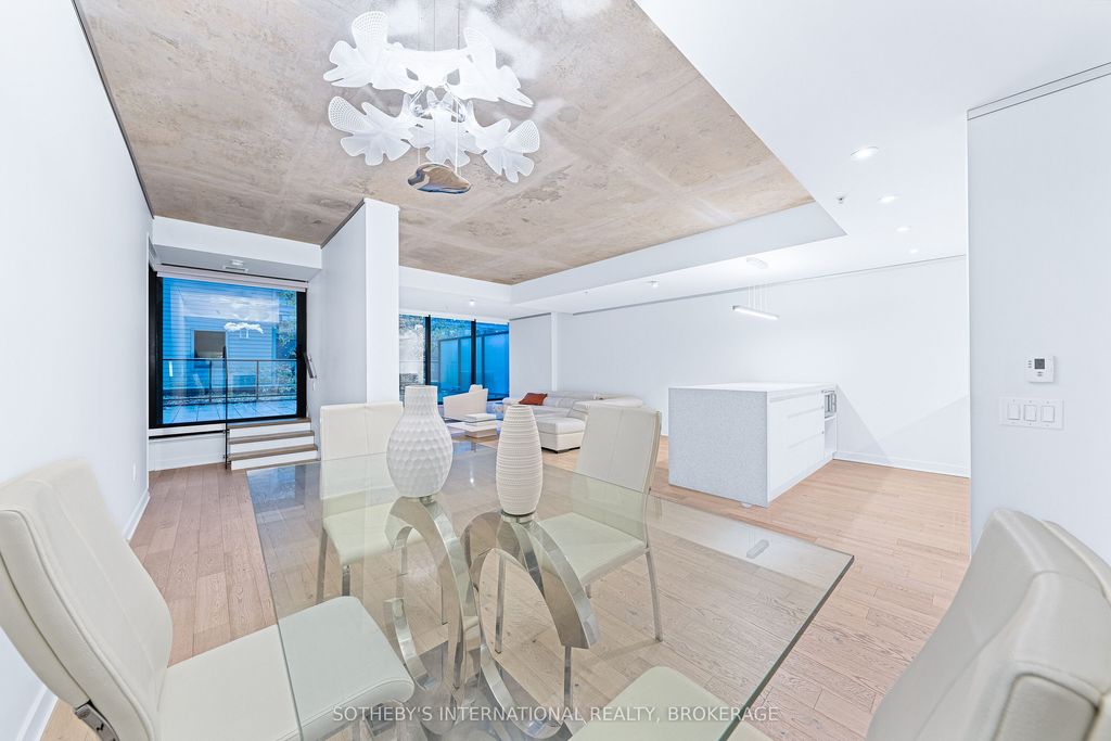 Photo of 629 King Street W #212, Toronto, ON M5V 0G9 (MLS # C12392519)