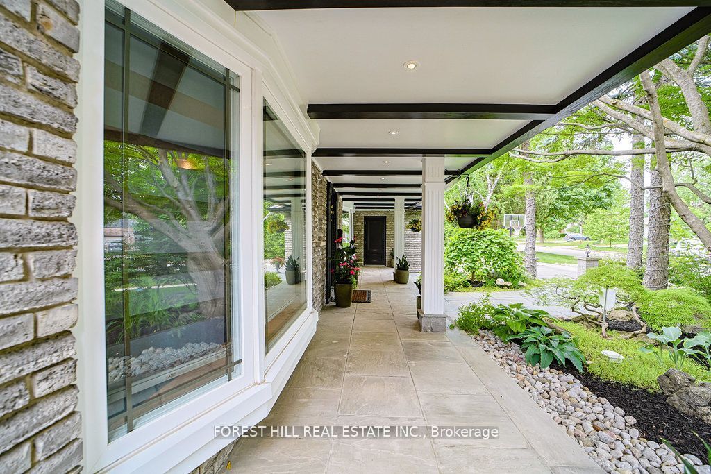 Photo of 160 Banbury Road, Toronto, ON M3B 2L8 (MLS # C12366246)