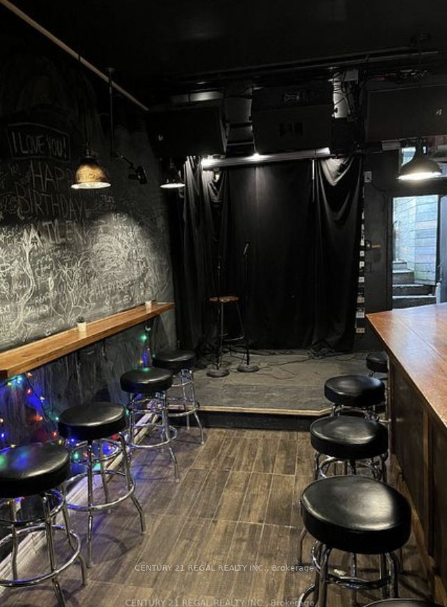 1704 Queen Street W