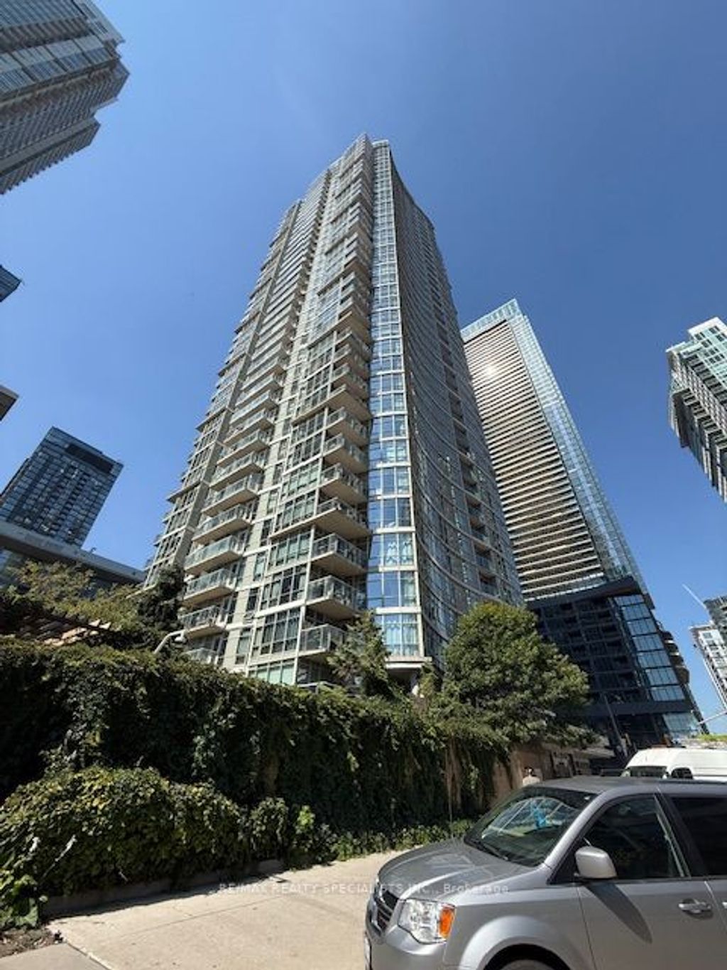 Photo of 10 NAVY WHARF Court #2803, Toronto, ON M5V 3V2 (MLS # C12398749)