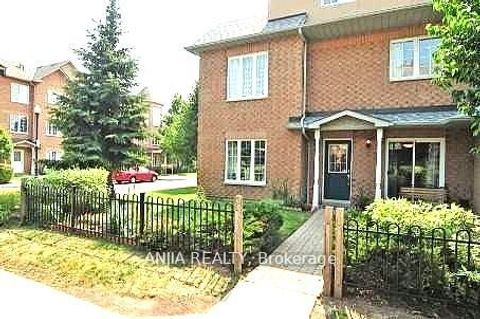 16 St Moritz Way 5 Markham ON L3R 4G2