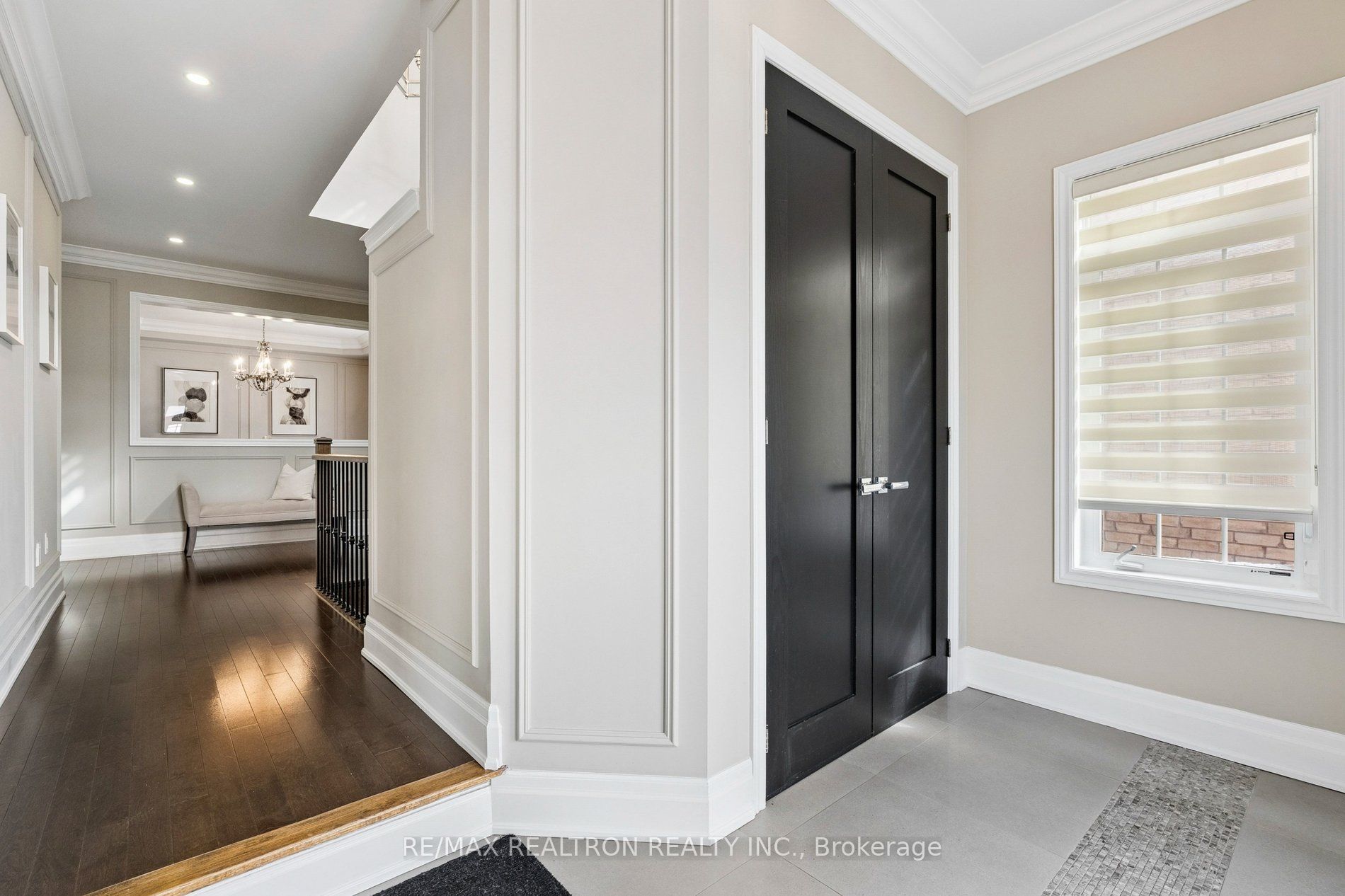 22 Wolf Creek Crescent