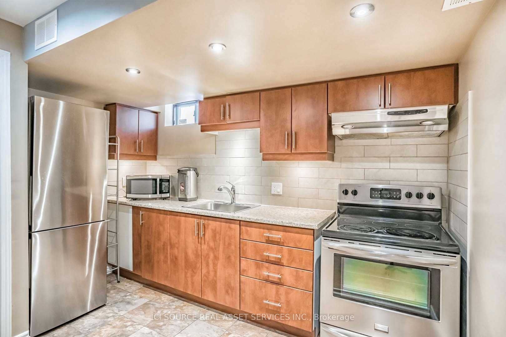 5335 Flatford Road Basement