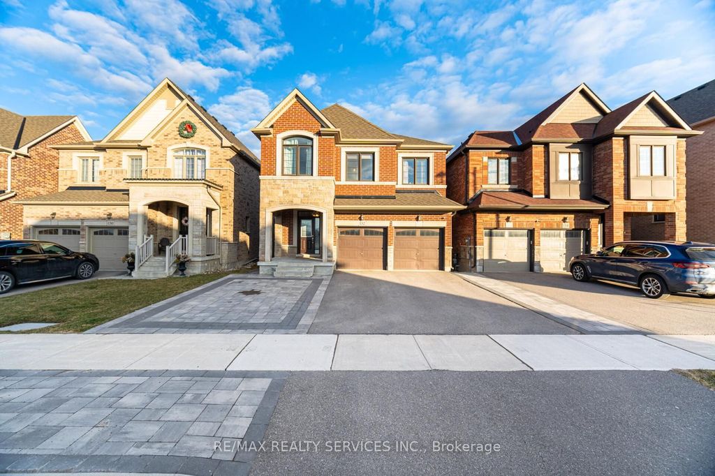 Photo of 132 Meadow Vista Crescent, East Gwillimbury, ON L9N 0T4 (MLS # N12706342)