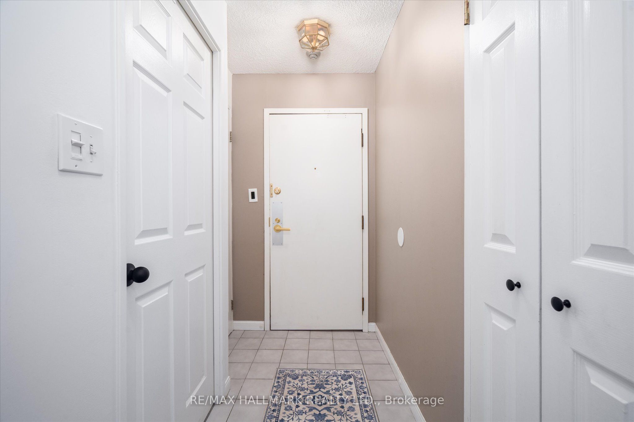 24 Wellesley Street W 613