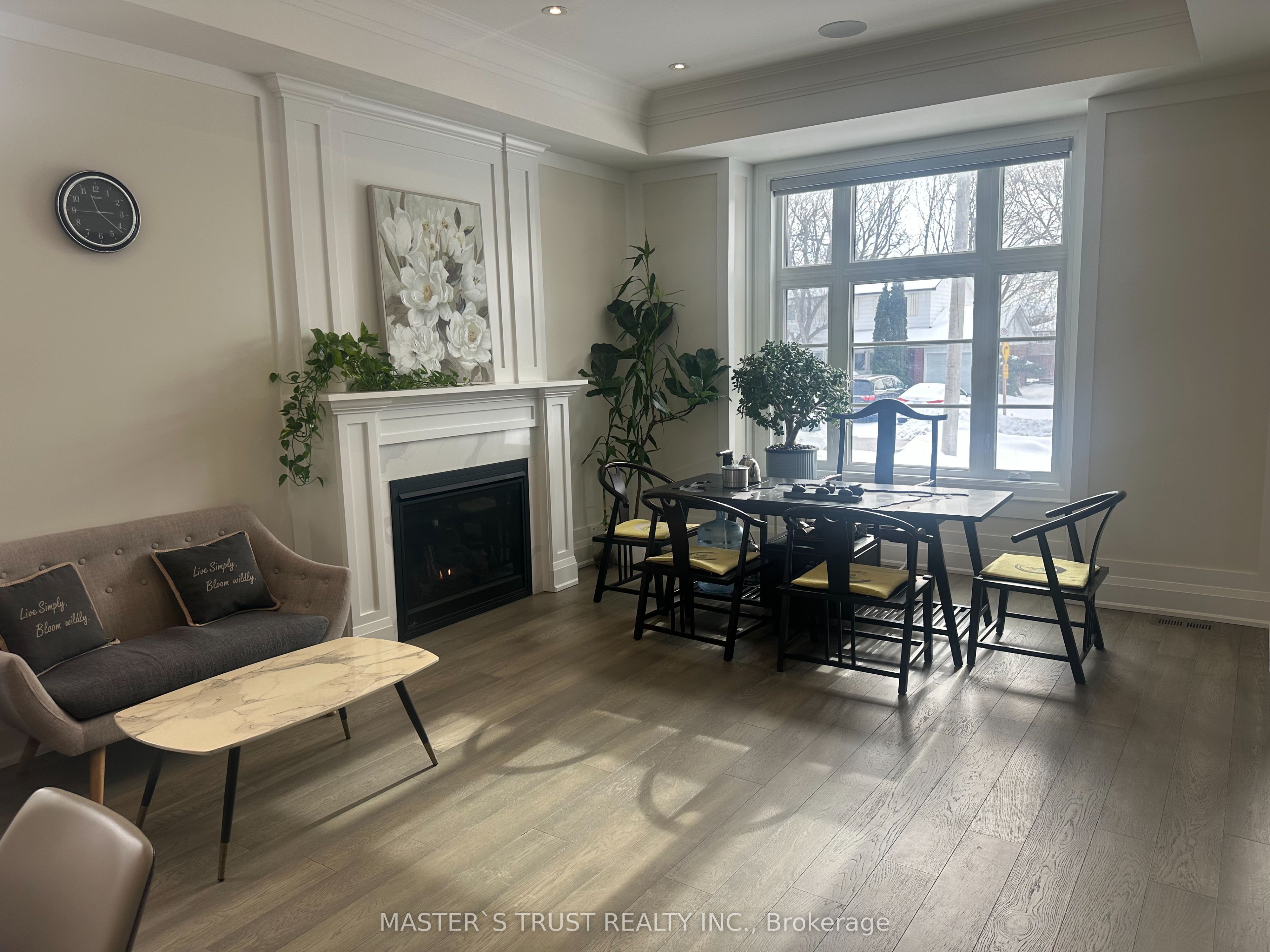 140 Sherwood Forest Drive