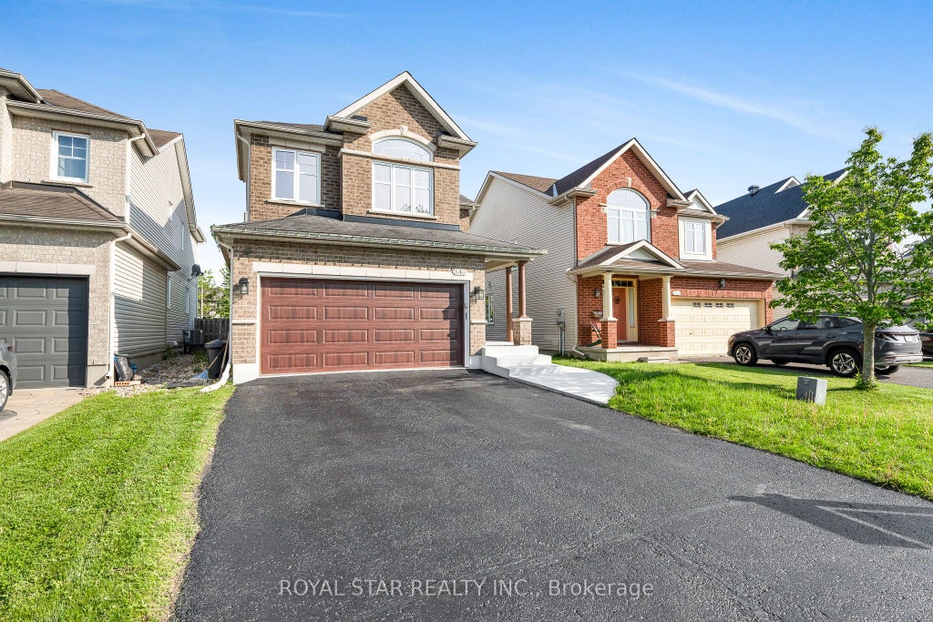 Photo of 846 Feather Moss Way, Blossom Park - Airport and Area, ON K1V 1X2 (MLS # X13684462)