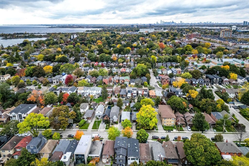 Photo of 44 Fourth Street, Toronto, ON M8V 2Y3 (MLS # W12479835)