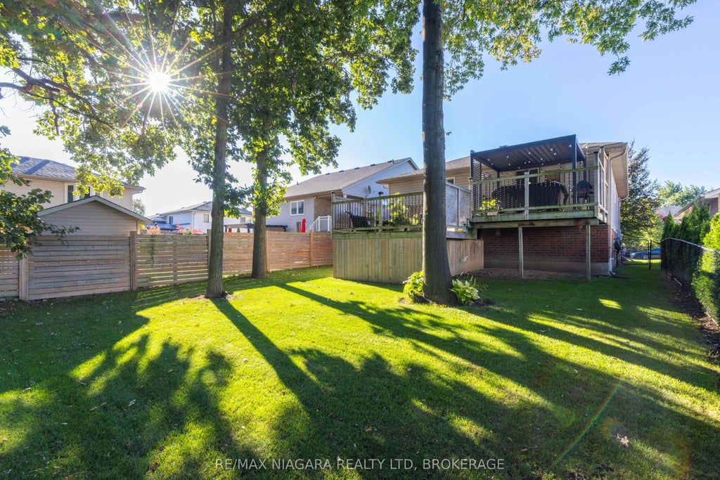 Photo of 7919 Fleming Drive, Niagara Falls, ON L2H 3H9 (MLS # X13778354)