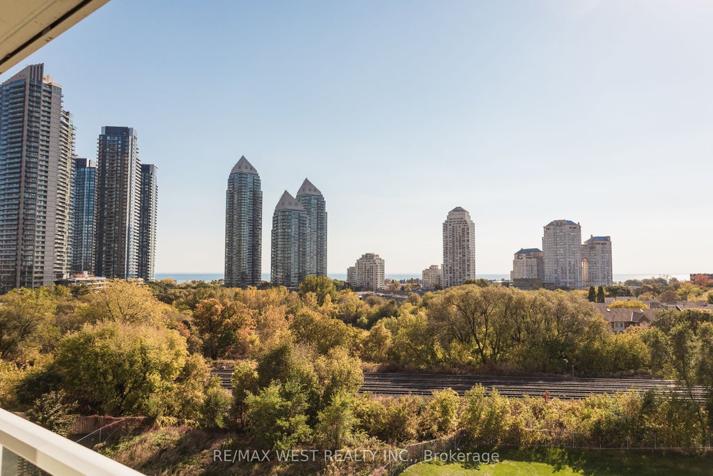 Photo of 251 Manitoba Street #706, Toronto, ON M8Y 0B7 (MLS # W14119432)